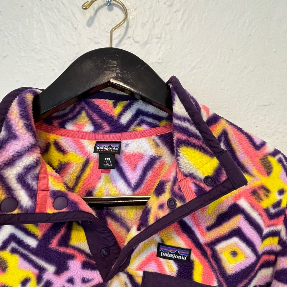 Patagonia Synchilla T-Snap Fleece Pullover Raven Tapestry Purple Girls XXL 16/18 - Picture 5 of 7